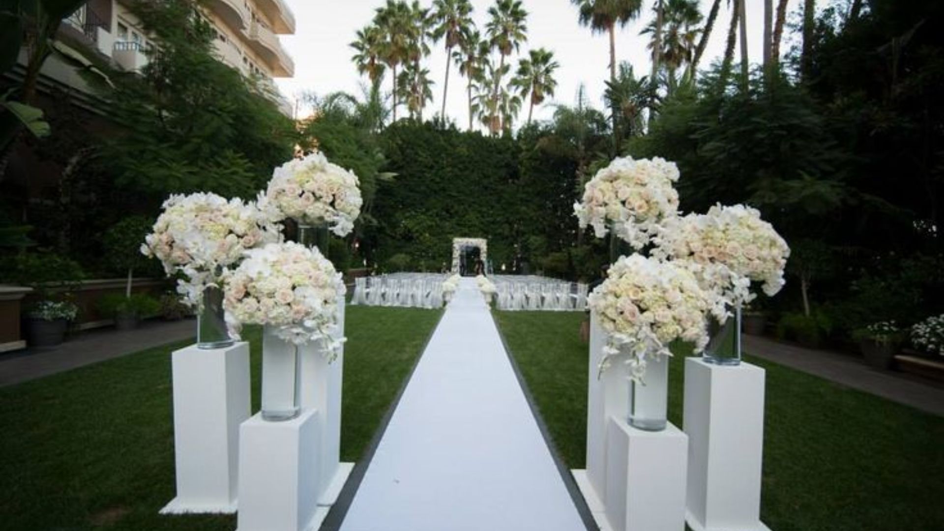 Cultural Heritage Reflected in Wedding Stage Décor 